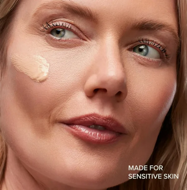 Age-Defying Colored Moisturizer with SPF 46 Shield