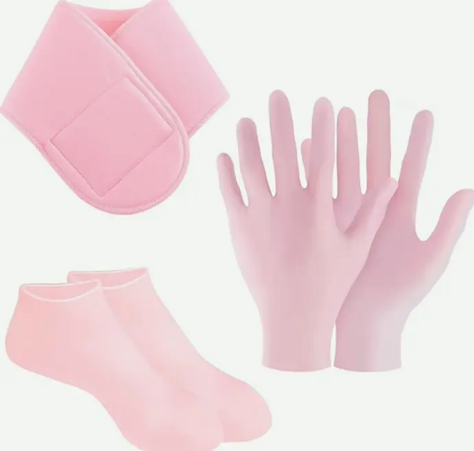 3-Piece Hydrating Set with Gloves, Socks, and Neck Strap