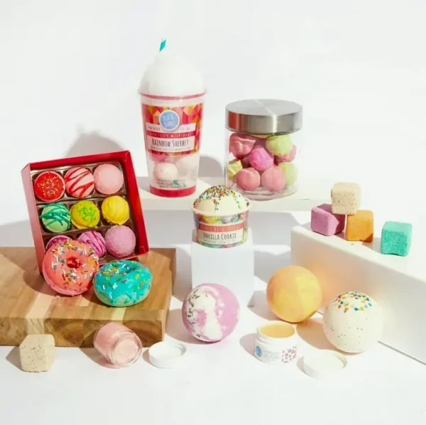 Fizz & Bubble Premium Lip Exfoliator (Birthday Cake)